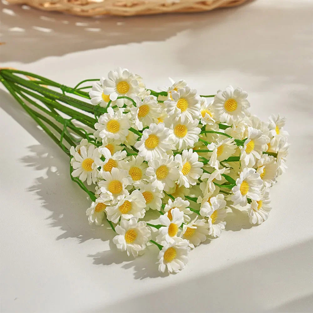 60 têtes de marguerites artificielles pour décorations diverses - vue 6 sur 8