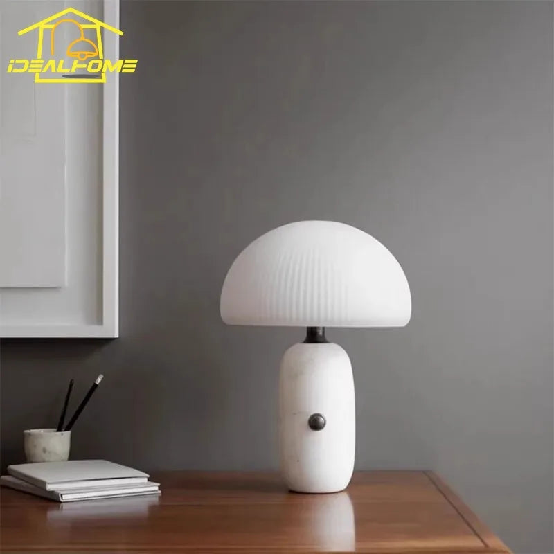 lampe de bureau en marbre design minimaliste avec éclairage led - vue 4 sur 7