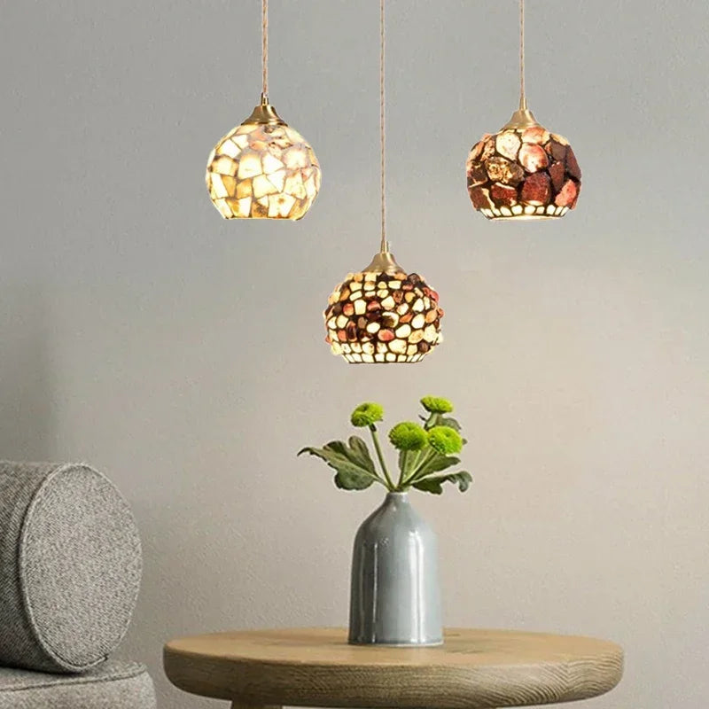 lustre en verre coquillage pour un décor bohème nordique - vue 3 sur 9
