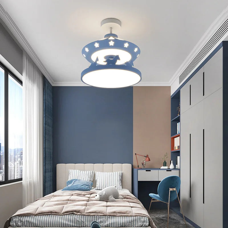 lustre moderne minimaliste pour chambre d'enfant lumineux et chaleureux - vue 6 sur 8
