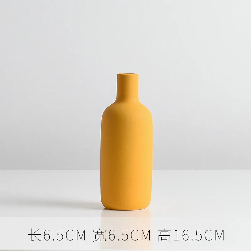 petit vase en céramique décoratif moderne pour fleurs - vue 6 sur 7