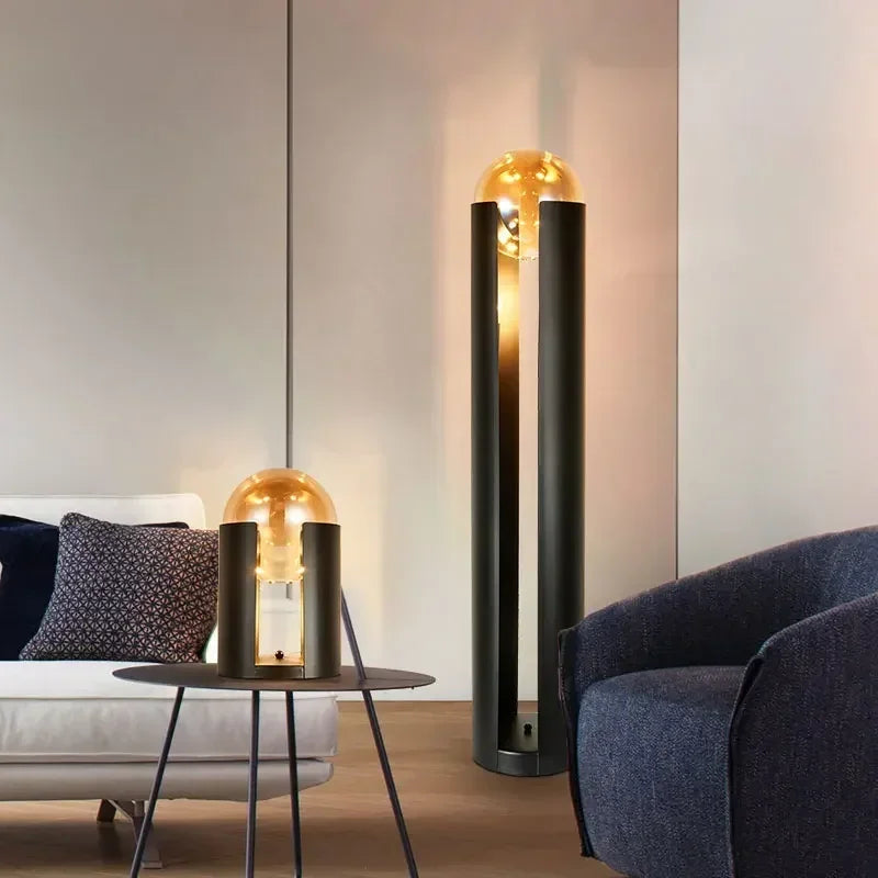 lampadaire moderne en fer et verre avec lumière led décorative