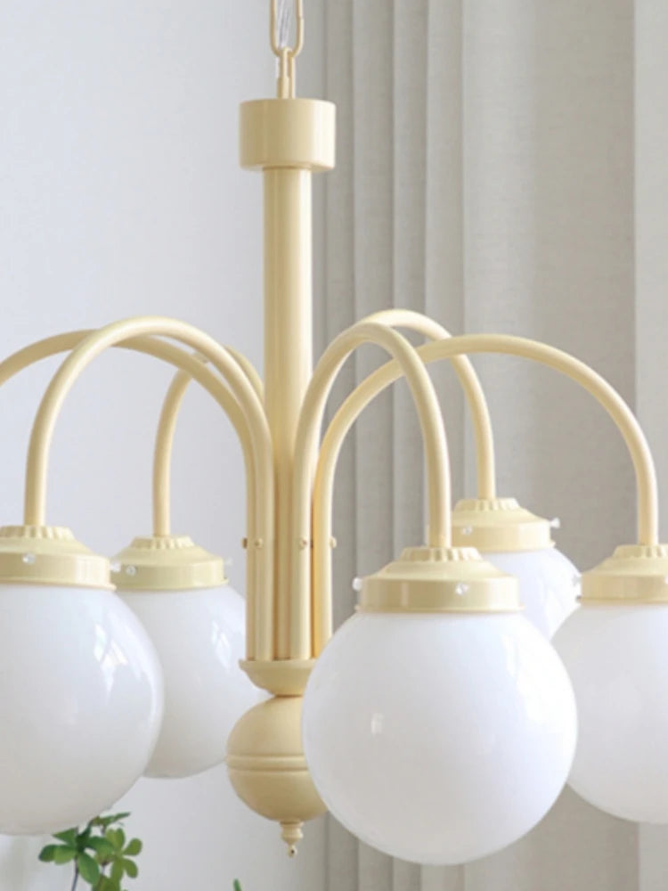 lustre en verre rétro pour un intérieur nordique élégant - vue 5 sur 8