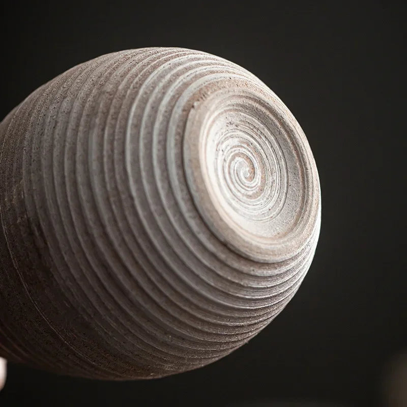 vases en céramique antiques faits main style minimaliste moderne - vue 5 sur 10