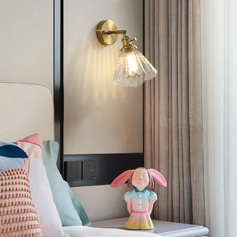 Applique murale nordique en cuivre avec abat-jour en verre créatif led - vue 4 sur 12
