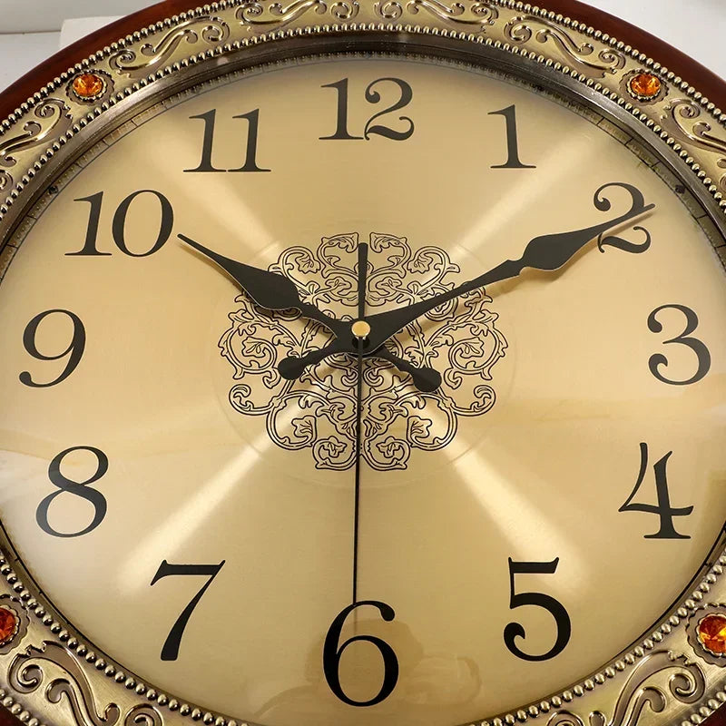 horloge murale luxe en bois et métal style rétro silencieuse - vue 4 sur 14