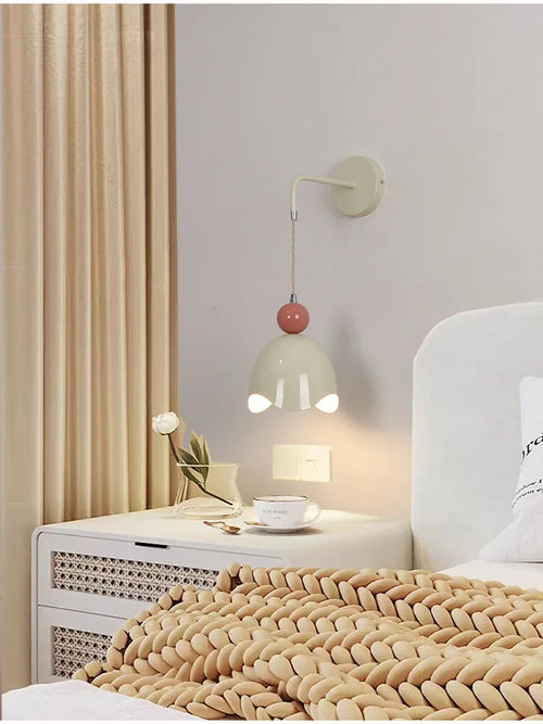 Minimalist wall light for elegant interior decoration - vue 4 sur 9