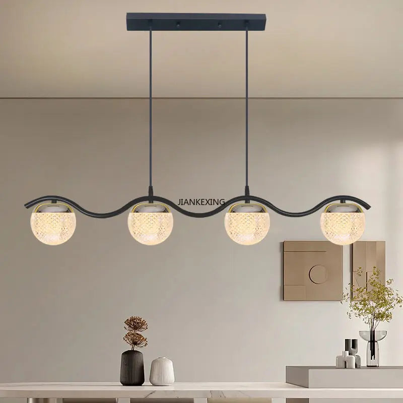 lustre moderne avec abat-jour en verre pour décoration maison