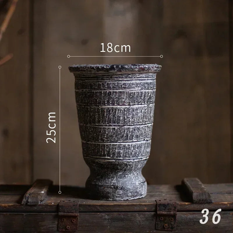 jardinières en poterie rustiques pour décoration intérieure et extérieure