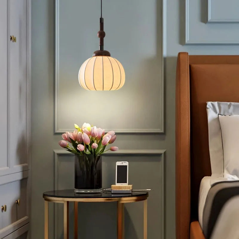 lustre de style chinois en soie et bois pour maison et magasin - vue 5 sur 7