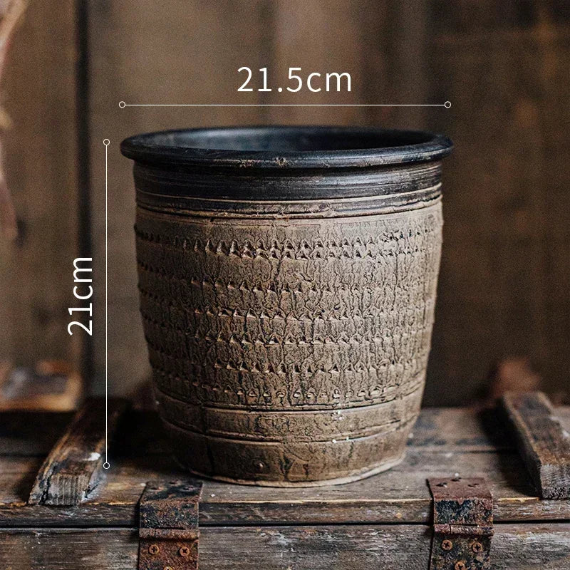 jardinières en poterie rustiques pour décoration intérieure et extérieure