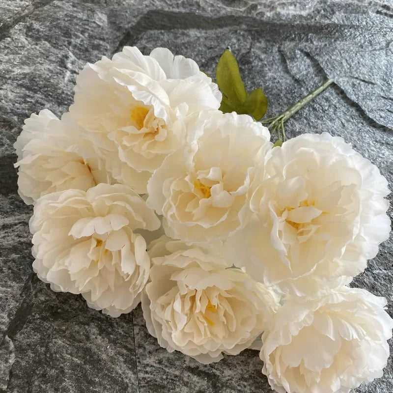 bouquet de sept pivoines en soie pour décoration intérieure et mariage - vue 12 sur 12