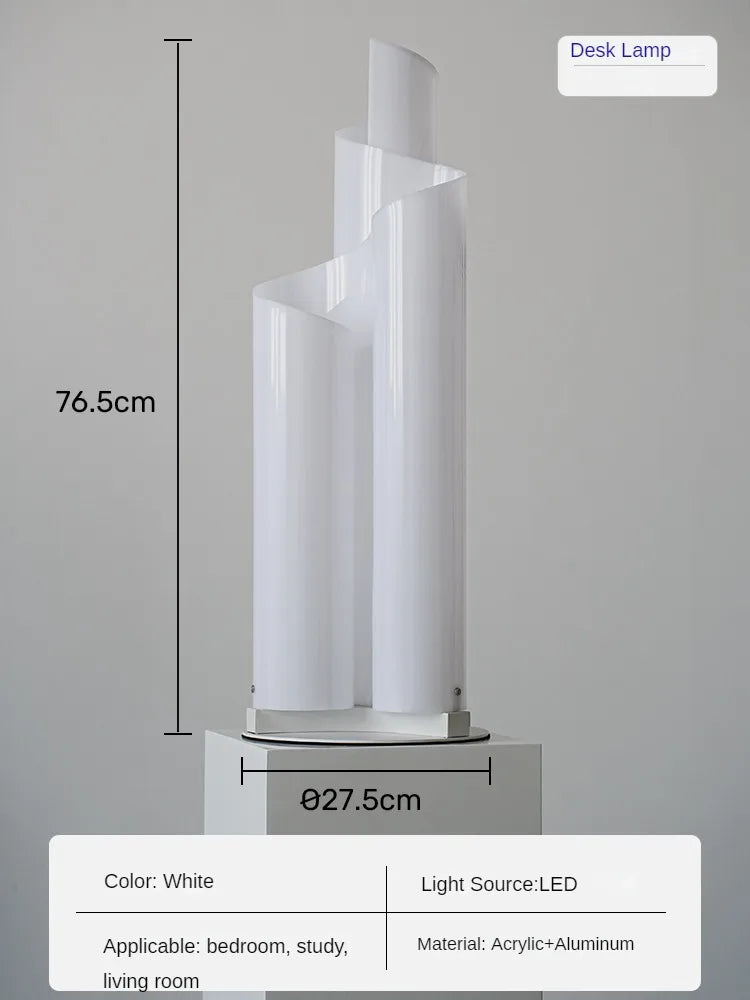 Minimalist desk lamp in clear acrylic and decorative aluminium