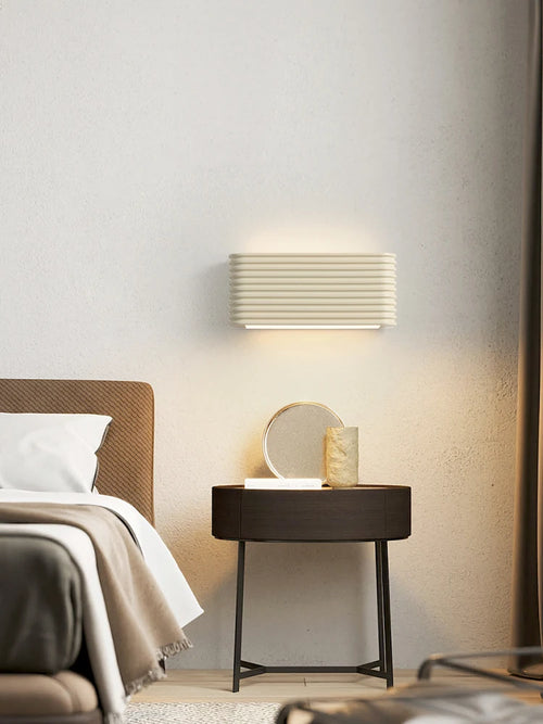 Minimalist wall light for restaurant and interior decoration - vue 2 sur 14