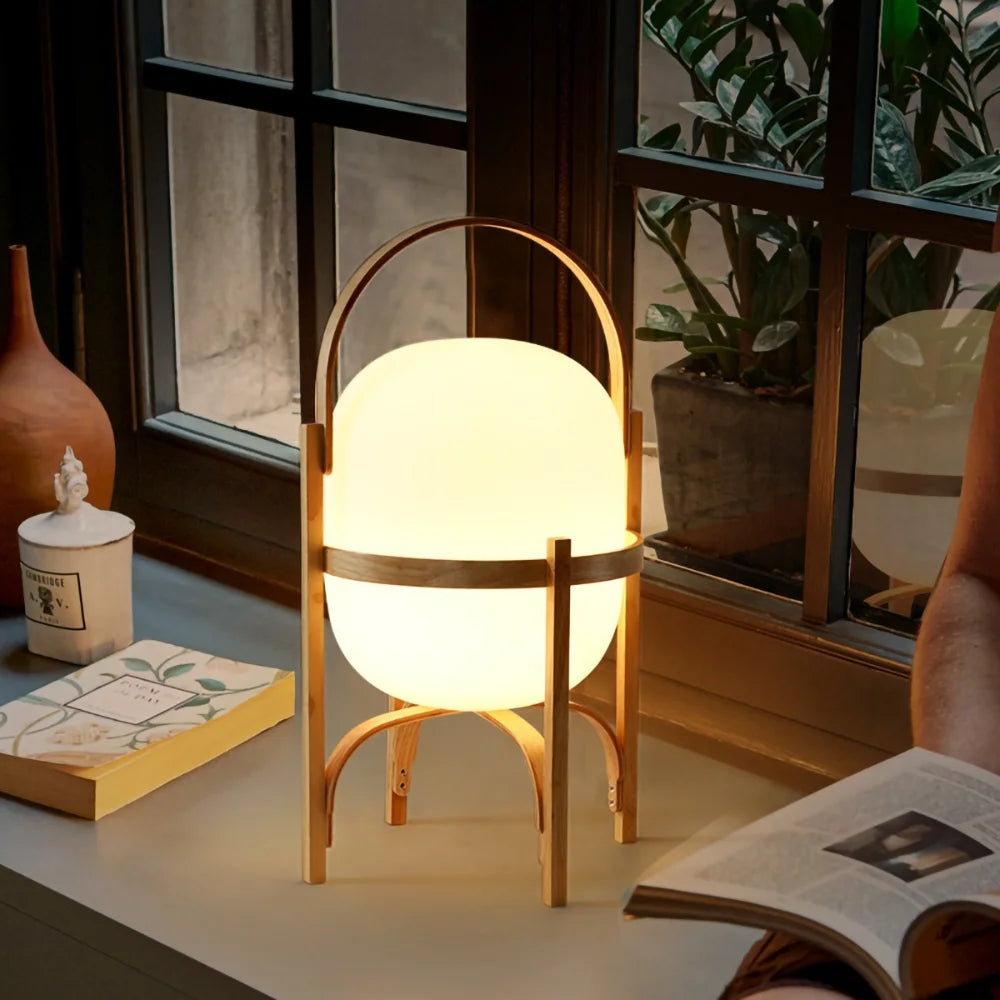 Lampe de bureau Led en bois nordique - vue 4 sur 12