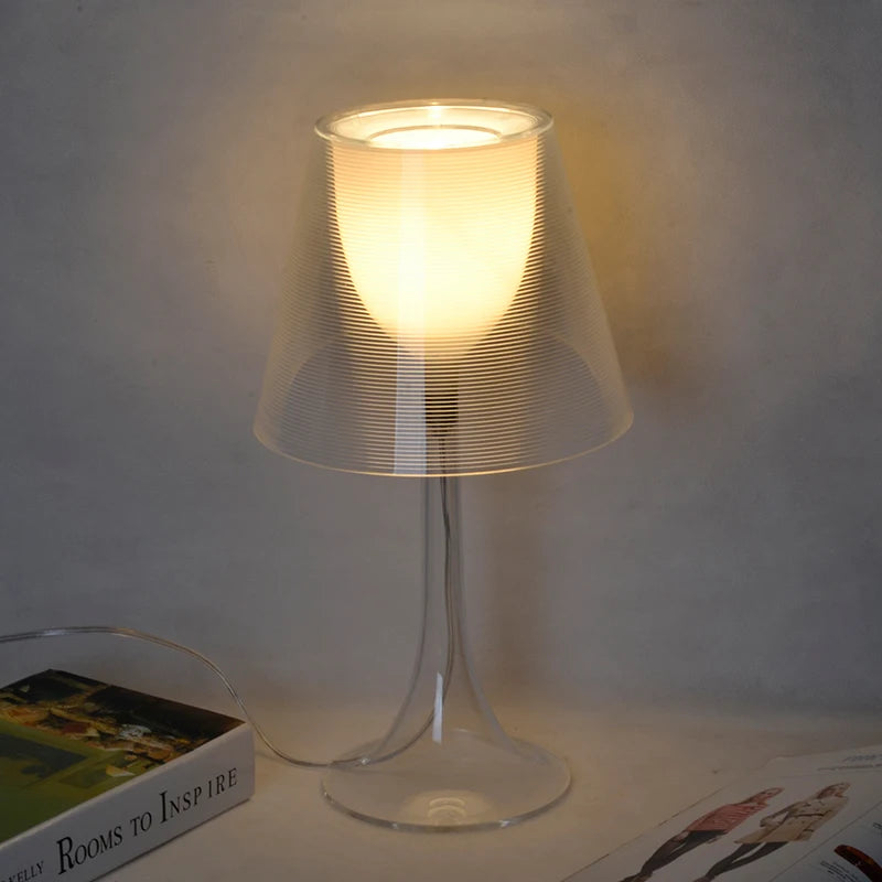 Lampe de Table simple et moderne en acrylique - vue 3 sur 8