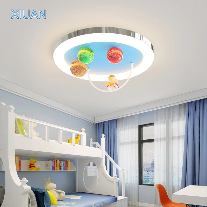 Creative Colorful Glass Ceiling Chandelier Light Planet Astronaut Ceiling Lamps Pink Blue Chrome 220V Children's Bedroom Lamps - vue 2 sur 9