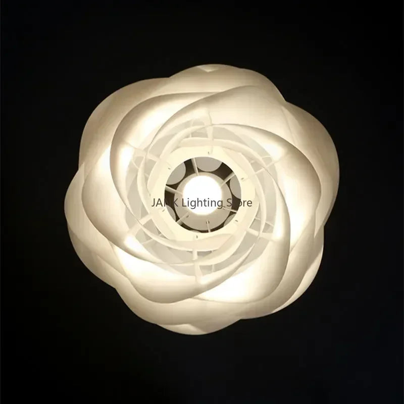 suspension en acrylique design danois pour décoration intérieure romantique - vue 5 sur 8