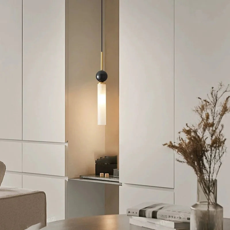 Suspension design en marbre naturel et cuivre cordon réglable