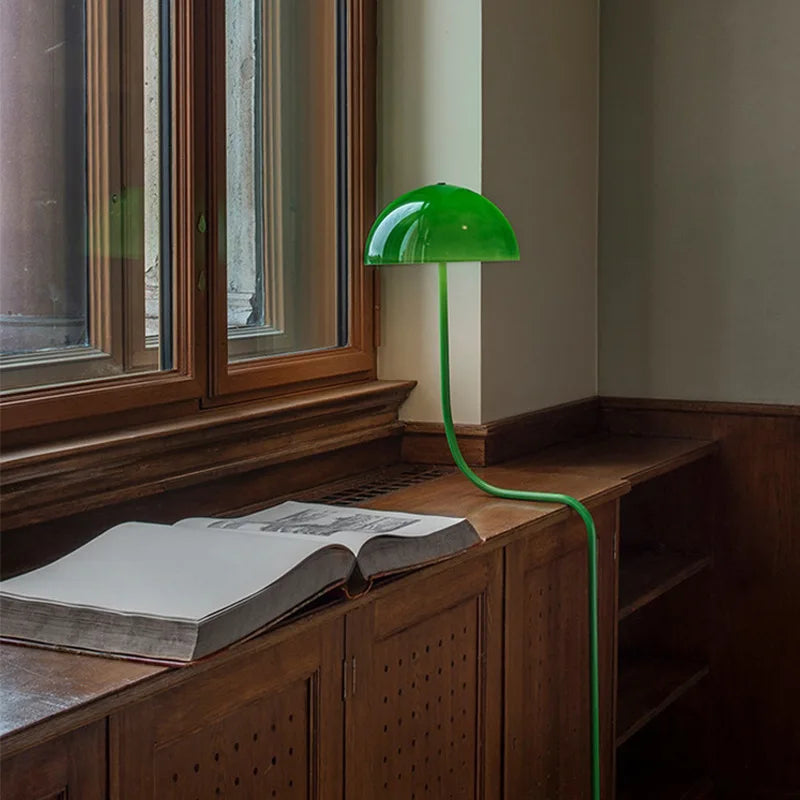 lampe à poser design en forme de germe de soja en verre - vue 6 sur 10