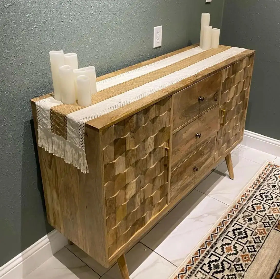 Chemin de table bohème géométrique beige avec pompons - vue 6 sur 7