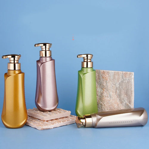 lot de flacons de recharge en plastique pour shampoing et crème - vue 2 sur 10