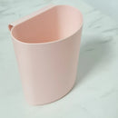 panier suspendu en plastique pour rangement pratique et organisé