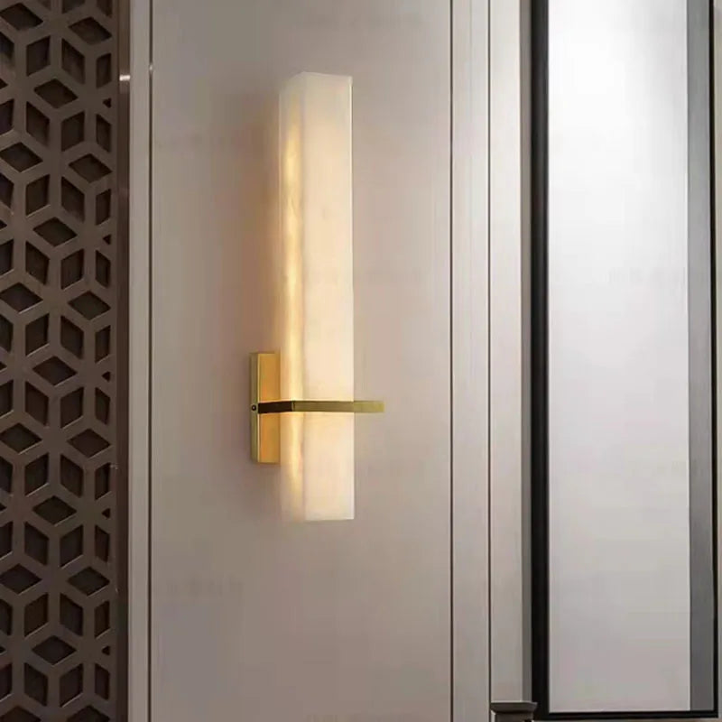 applique cuboïde en marbre naturel et cuivre pour éclairage d'ambiance - vue 4 sur 7