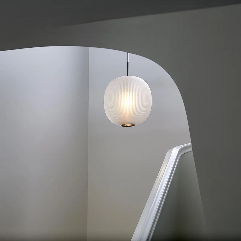 suspension en verre dépoli modernes nordiques led - vue 4 sur 10