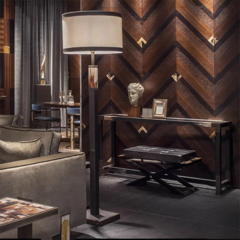 lampadaire de luxe design moderne pour salon côté canapé - vue 4 sur 8