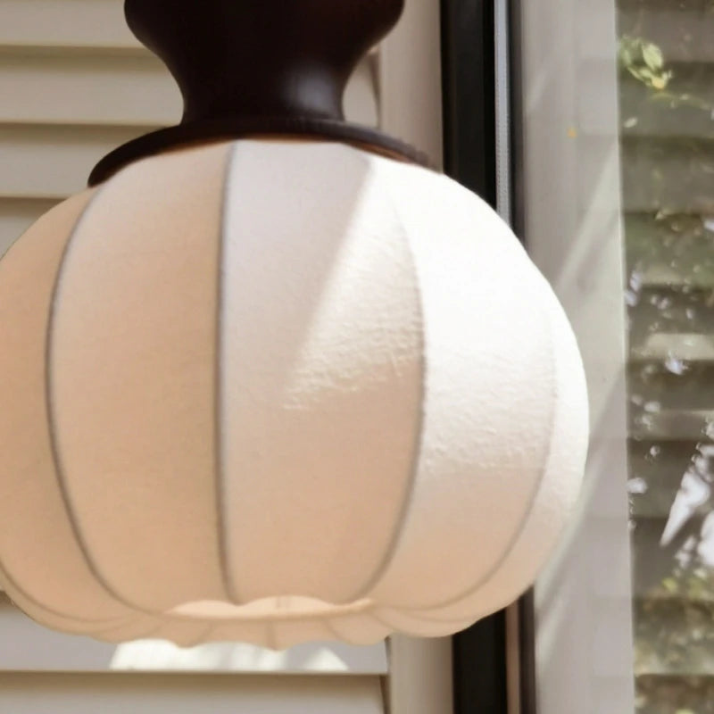 lustre en soie avec abat-jour en tissu lumineux