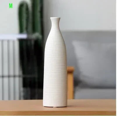 vase en céramique moderne pour décoration intérieure artisanale - vue 12 sur 15