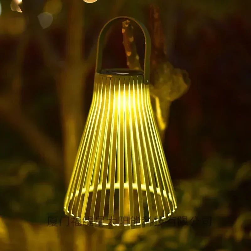 lampe de jardin solaire en rotin pour extérieur