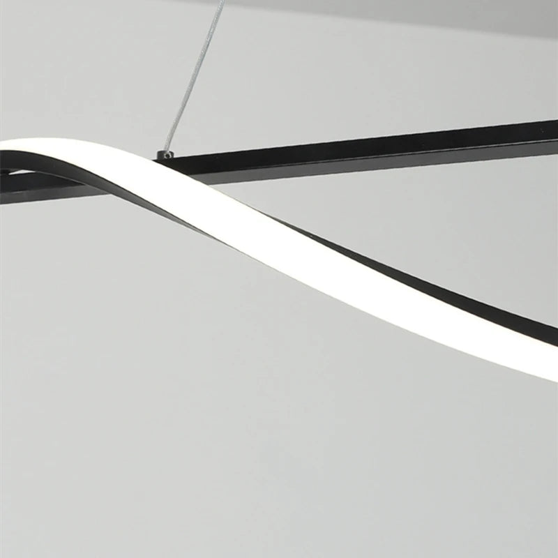 Minimalist aluminium and iron pendant light for home decor - vue 6 sur 10