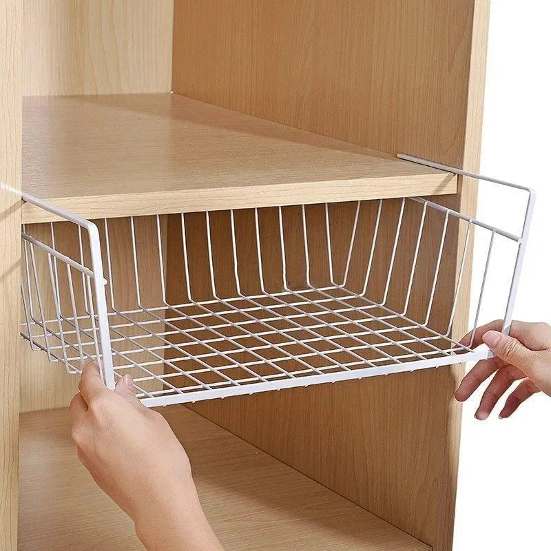panier de rangement suspendu multifonctionnel en fer perforé - vue 2 sur 18