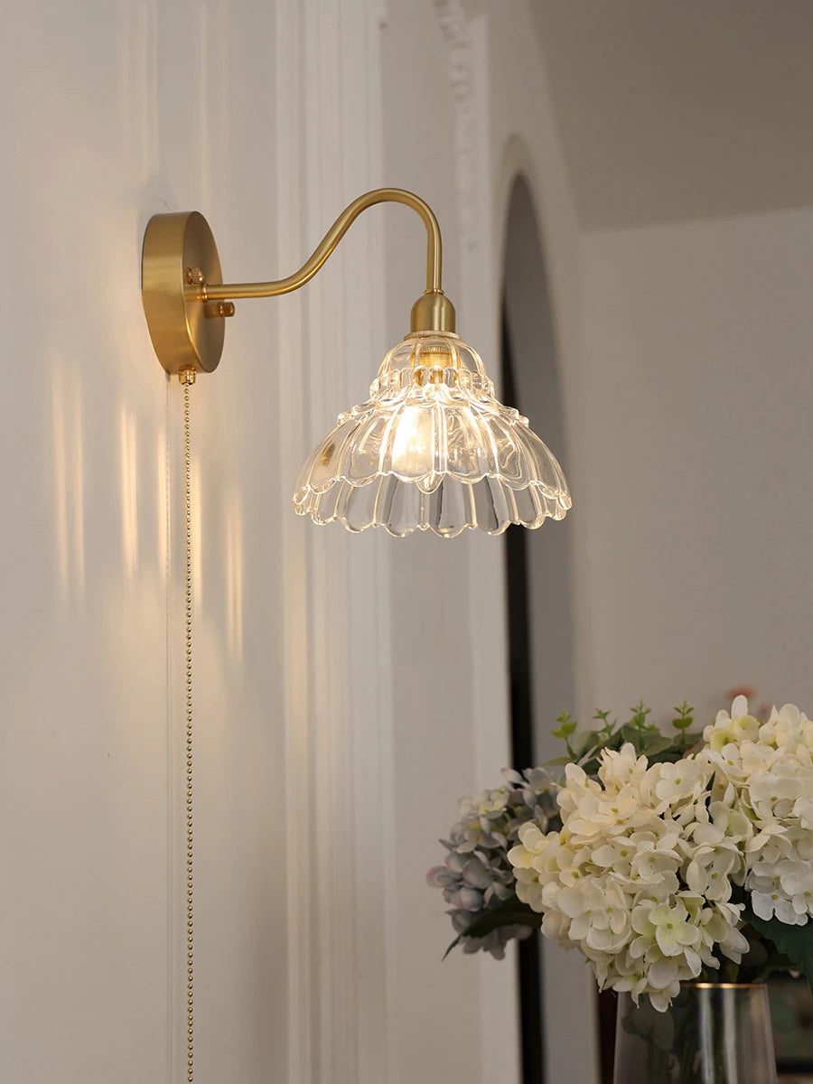 Minimalist Japanese style brass and glass LED pendant light Nordic luxury - vue 5 sur 8