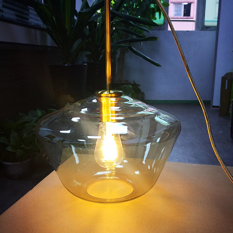 Modern Nordic glass pendant light, creative minimalist style - vue 6 sur 14