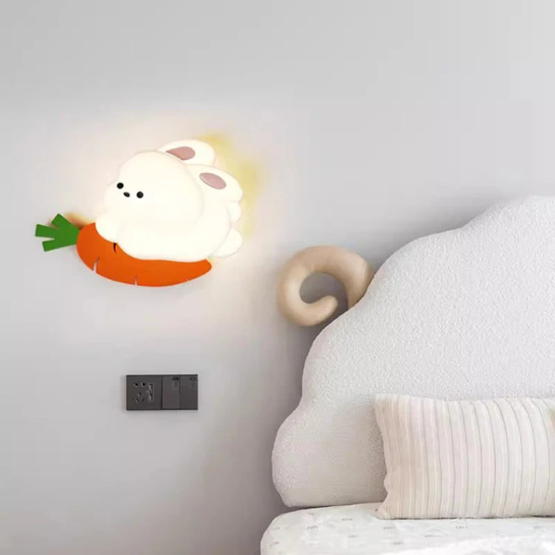 applique murale lapin radis LED pour chambre enfant - vue 4 sur 8