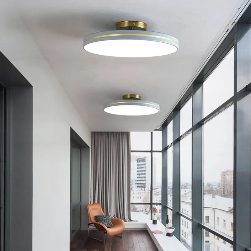 Plafonnier moderne led doré et métal