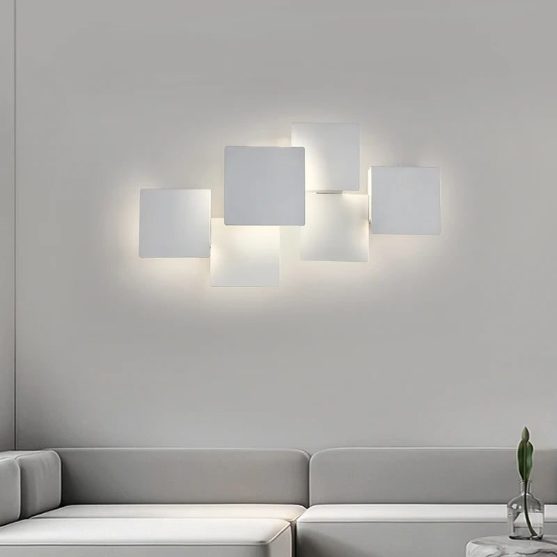 Minimalist designer wall light for decorative atmosphere - vue 4 sur 10