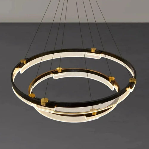 Minimalist Nordic acrylic chandelier for modern decor - vue 4 sur 11