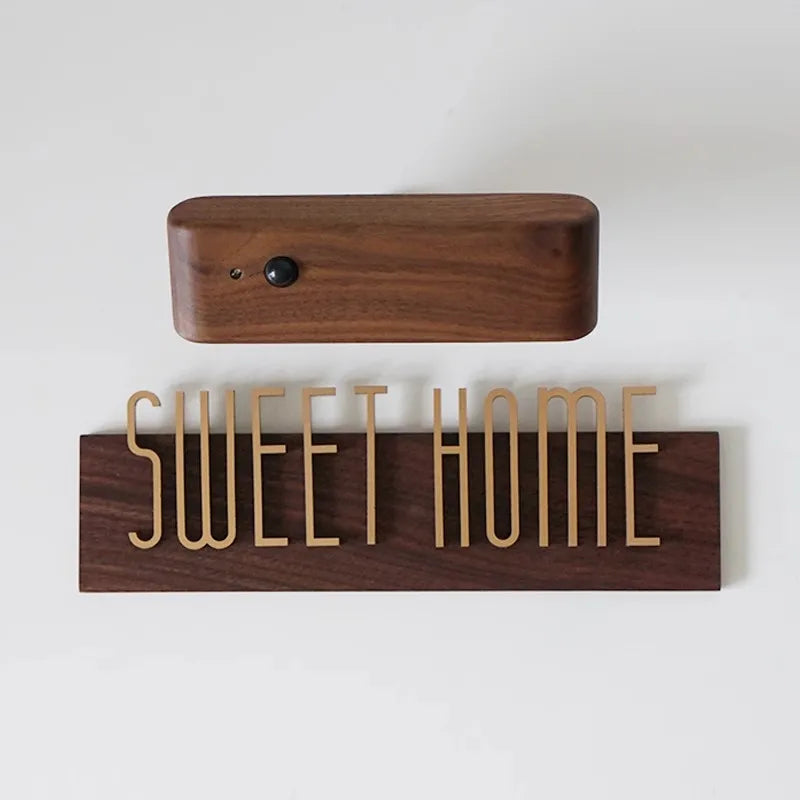 DIY Customizable English alphabet Walnut Wood Retro, Decorative Plaque Charge Inductive Lighting for Entrance Door, commercial - vue 5 sur 6