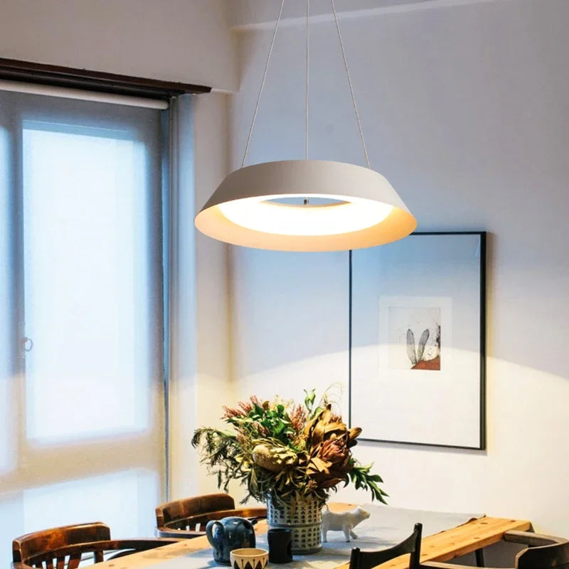 Modern nordic style LED pendant ceiling light - vue 5 sur 8