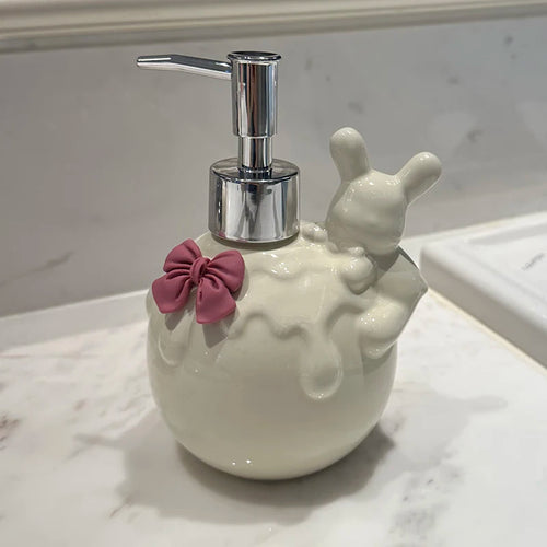 distributeur de savon en céramique décoratif moderne pour salle de bain - vue 14 sur 16