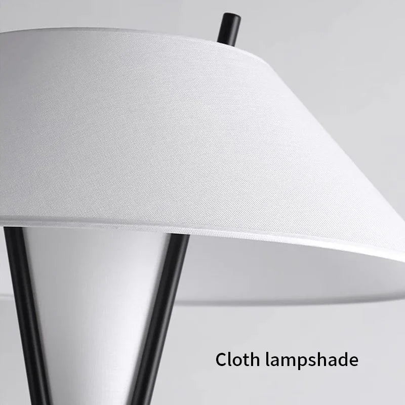 lampadaire led moderne avec interrupteur au pied pour décoration maison
