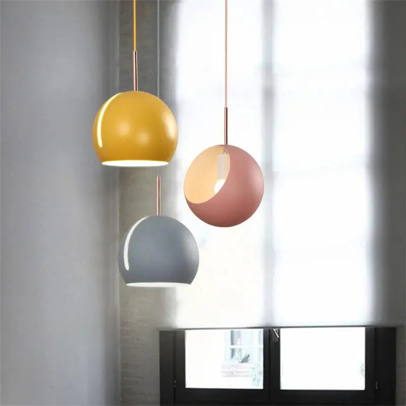 Suspension rotative moderne en forme d'araignée pour loft industriel