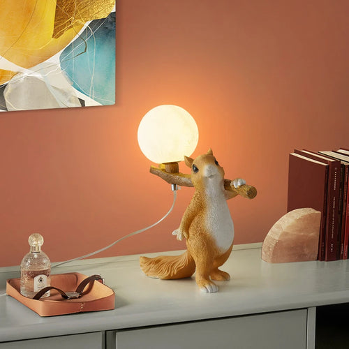 Nordique créatif LED dessin animé Animal écureuil lampe de Table chambre lampe de chevet bureau chambre d'enfants lampes décoratives - vue 5 sur 6