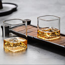 verre style montagne fond relief pour boissons café