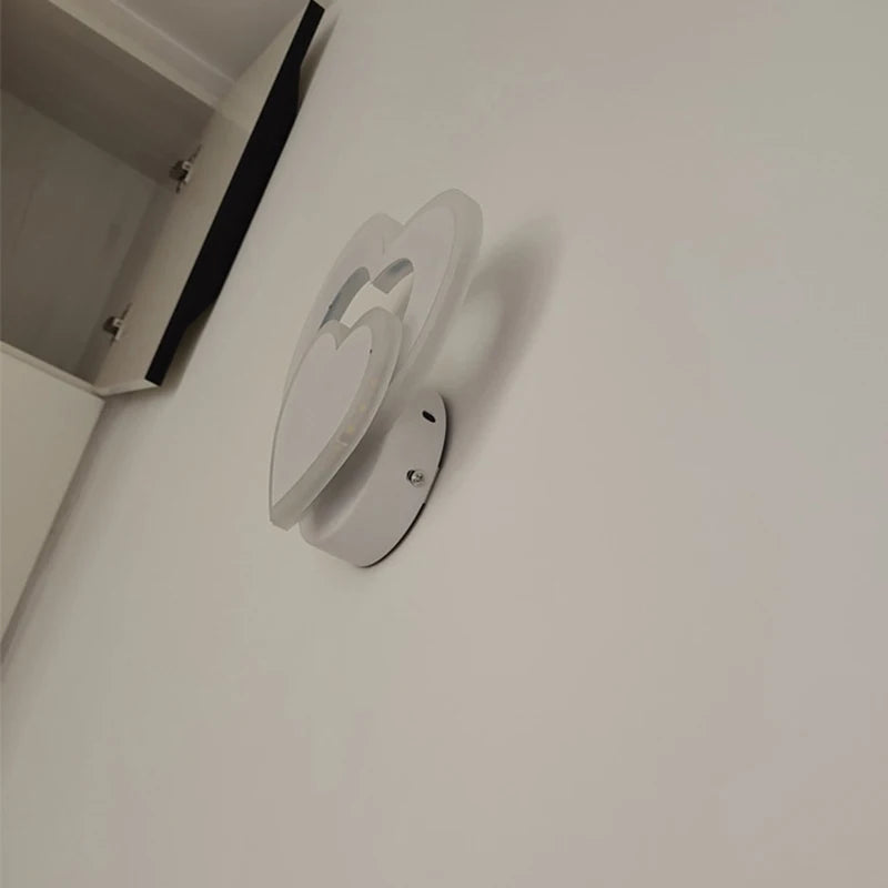 applique murale led simple design coeur nordique moderne - vue 7 sur 8