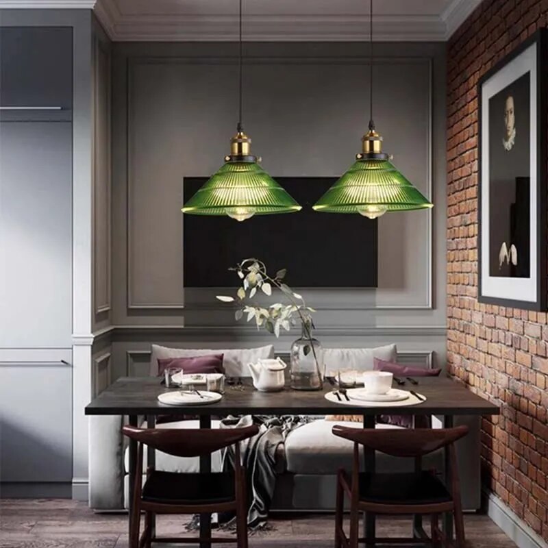 Suspension en verre au design nordique vert - vue 5 sur 8